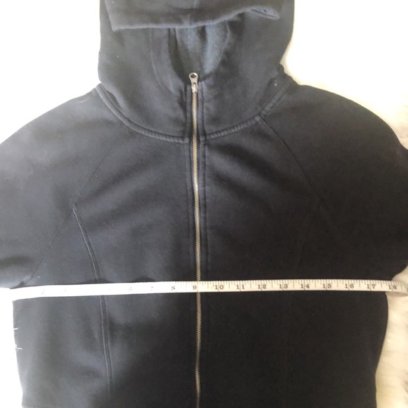 C9 by CHAMPION Black Hooded Zip-Up Sweatshirt - Picture 7 of 9